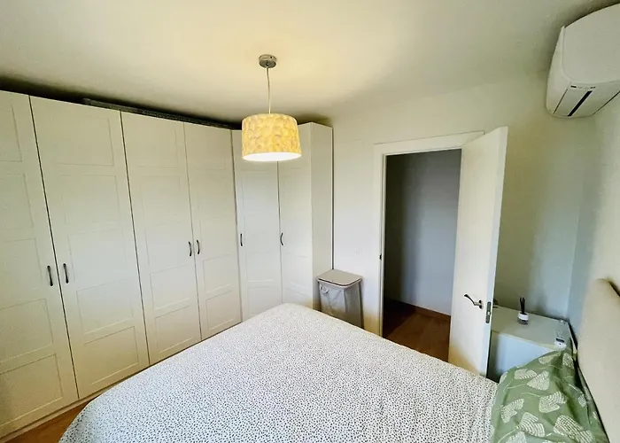 Elegante, Bonito, Buenas Vistas Y Cerca De La Nogalera Lägenhet