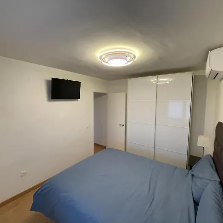 Elegante, Bonito, Buenas Vistas Y Cerca De La Nogalera Torremolinos