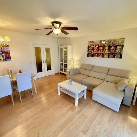 Elegante, Bonito, Buenas Vistas Y Cerca De La Nogalera Apartman Torremolinos