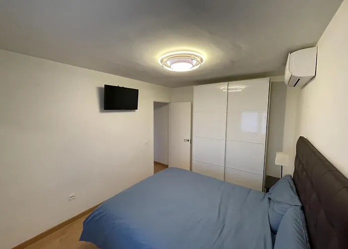 Elegante, Bonito, Buenas Vistas Y Cerca De La Nogalera Torremolinos